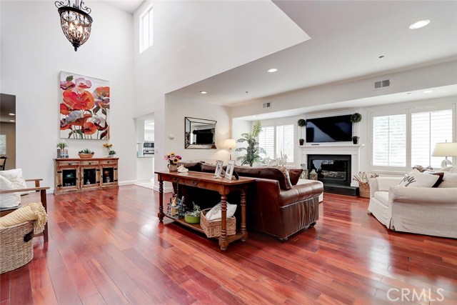 411 Avenue F, Redondo Beach, California 90277, 5 Bedrooms Bedrooms, ,4 BathroomsBathrooms,Residential,Sold,Avenue F,SB20102967