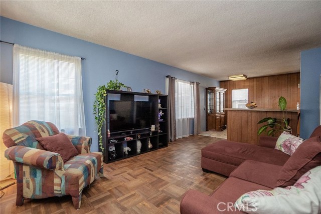 2804 Barkley Lane, Redondo Beach, California 90278, 3 Bedrooms Bedrooms, ,1 BathroomBathrooms,Residential,Sold,Barkley,SB20244906