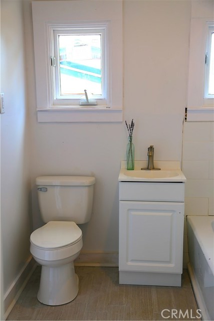 224 Broadway, Redondo Beach, California 90277, ,Residential Income,Sold,Broadway,SB20263623