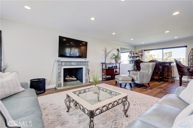 1942 Peninsula Verde Drive, Rancho Palos Verdes, California 90275, 4 Bedrooms Bedrooms, ,1 BathroomBathrooms,Residential,Sold,Peninsula Verde,SB20179363