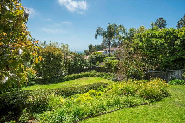 1813 Via Estudillo, Palos Verdes Estates, California 90274, 3 Bedrooms Bedrooms, ,1 BathroomBathrooms,Residential,Sold,Via Estudillo,PV17110729