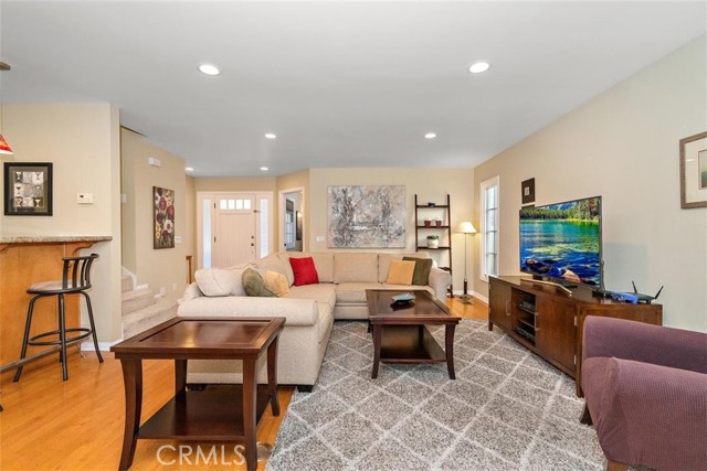 3 Bed Home for Sale in Encino, California