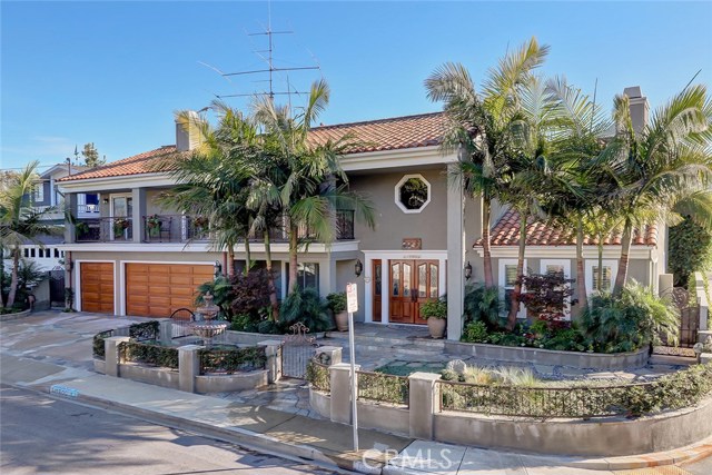 1500 6th Street, Manhattan Beach, California 90266, 5 Bedrooms Bedrooms, ,2 BathroomsBathrooms,Residential,Sold,6th,SB18290527