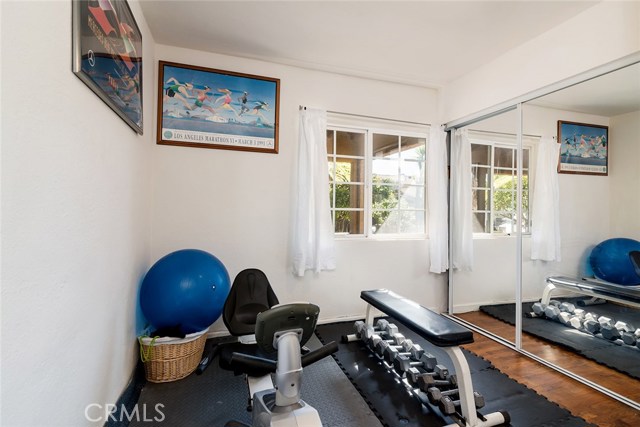 2111 Blossom Lane, Redondo Beach, California 90278, 2 Bedrooms Bedrooms, ,Residential,Sold,Blossom,SB19056683
