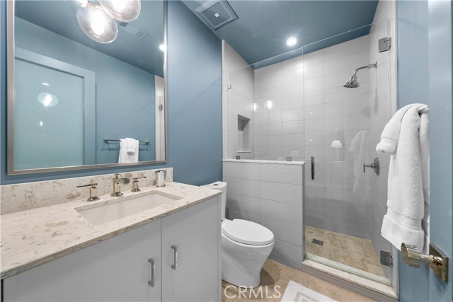 733 12th Street, Manhattan Beach, California 90266, 5 Bedrooms Bedrooms, ,6 BathroomsBathrooms,Residential,Sold,12th,SB21089898