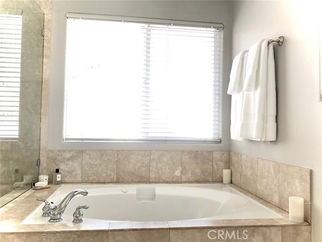 2220 Rockefeller Lane, Redondo Beach, California 90278, 3 Bedrooms Bedrooms, ,2 BathroomsBathrooms,Residential,Sold,Rockefeller,PV19241545