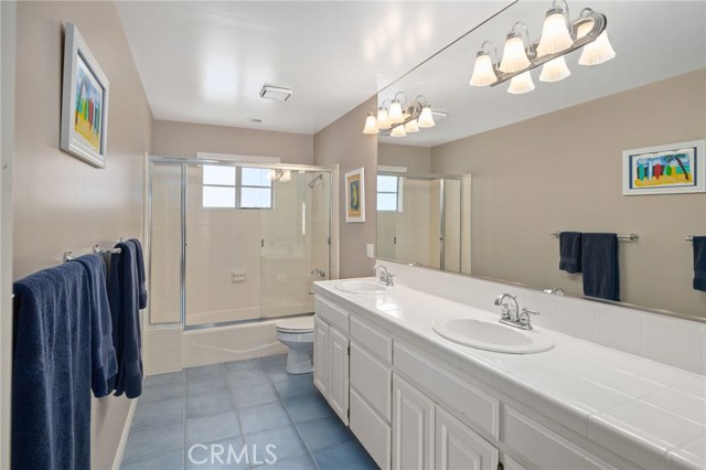 2701 Maple Avenue, Manhattan Beach, California 90266, 4 Bedrooms Bedrooms, ,3 BathroomsBathrooms,Residential,Sold,Maple,SB20115116