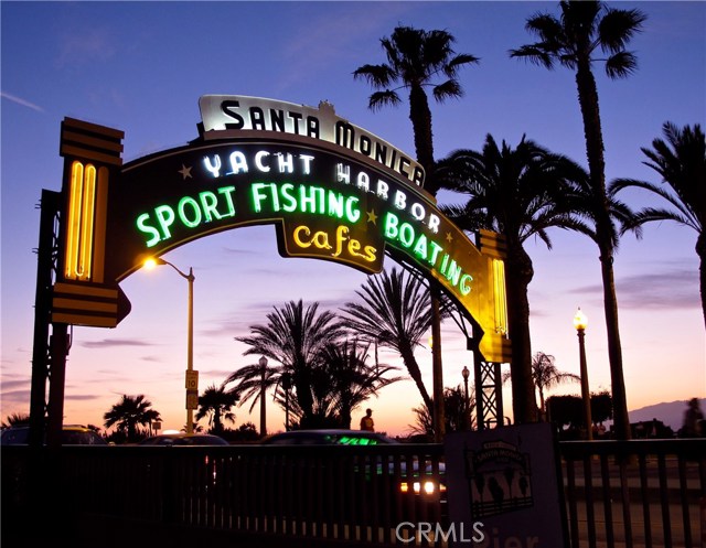 1 Bed Home for Sale in Santa Monica, California
