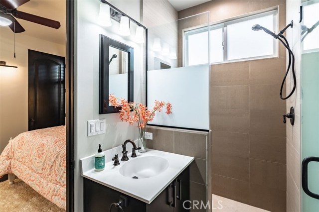 3617 Pacific Avenue, Manhattan Beach, California 90266, 5 Bedrooms Bedrooms, ,2 BathroomsBathrooms,Residential,Sold,Pacific,SB18228289