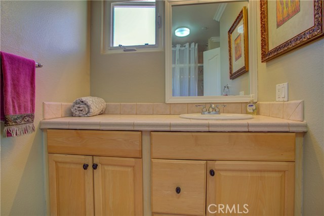 2403 Rockefeller Lane, Redondo Beach, California 90278, 3 Bedrooms Bedrooms, ,2 BathroomsBathrooms,Residential,Sold,Rockefeller,SB20237105