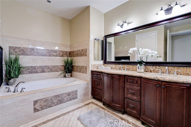 2207 Mackay Lane, Redondo Beach, California 90278, 4 Bedrooms Bedrooms, ,3 BathroomsBathrooms,Residential,Sold,Mackay,SB20220228