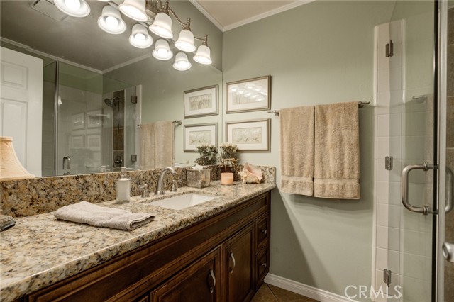 631 Prospect Avenue, Redondo Beach, California 90277, 2 Bedrooms Bedrooms, ,2 BathroomsBathrooms,Residential,Sold,Prospect,SB21042569