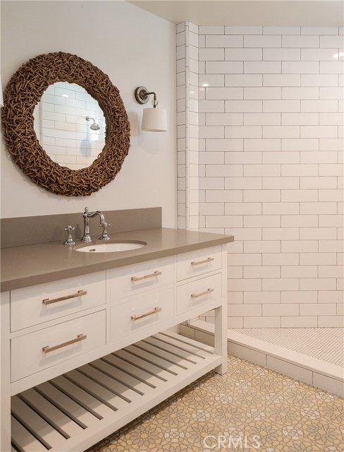 933 9th Street, Manhattan Beach, California 90266, 4 Bedrooms Bedrooms, ,2 BathroomsBathrooms,Residential,Sold,9th,SB21112500