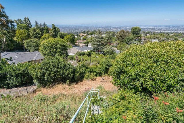 Pad below with steps