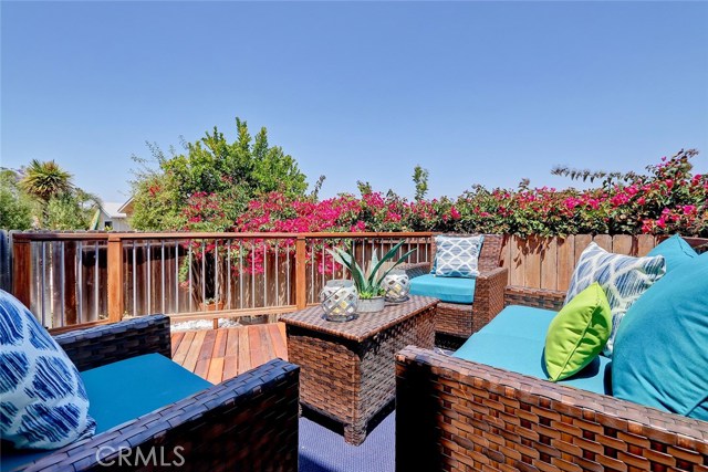 1738 Carver Street, Redondo Beach, California 90278, 3 Bedrooms Bedrooms, ,2 BathroomsBathrooms,Residential,Sold,Carver,SB18160548