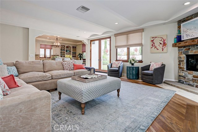 1406 Laurel Avenue, Manhattan Beach, California 90266, 5 Bedrooms Bedrooms, ,5 BathroomsBathrooms,Residential,Sold,Laurel,SB21049617