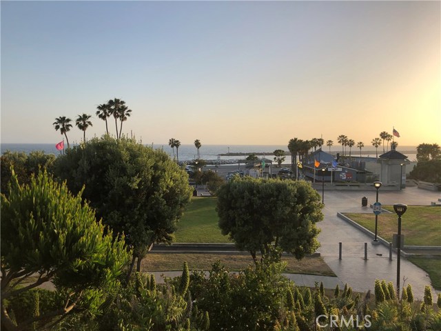 250 The Village, Redondo Beach, California 90277, 1 Bedroom Bedrooms, ,1 BathroomBathrooms,Residential,Sold,The Village,PV20097741