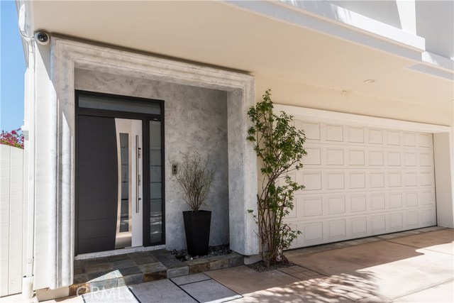 205 Helberta Avenue, Redondo Beach, California 90277, 4 Bedrooms Bedrooms, ,3 BathroomsBathrooms,Residential,Sold,Helberta,SB18113990