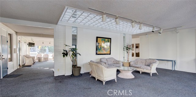 601 Prospect Avenue, Redondo Beach, California 90277, 2 Bedrooms Bedrooms, ,1 BathroomBathrooms,Residential,Sold,Prospect,SB18289971