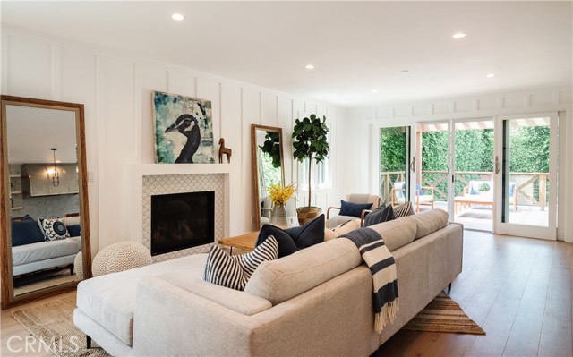 933 9th Street, Manhattan Beach, California 90266, 4 Bedrooms Bedrooms, ,2 BathroomsBathrooms,Residential,Sold,9th,SB21112500