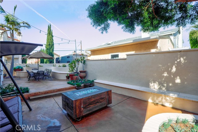 2403 Rockefeller Lane, Redondo Beach, California 90278, 3 Bedrooms Bedrooms, ,2 BathroomsBathrooms,Residential,Sold,Rockefeller,SB20237105