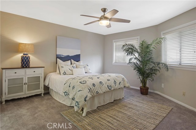 653 Manhattan Beach Boulevard, Manhattan Beach, California 90266, 2 Bedrooms Bedrooms, ,2 BathroomsBathrooms,Residential,Sold,Manhattan Beach,SB19095125