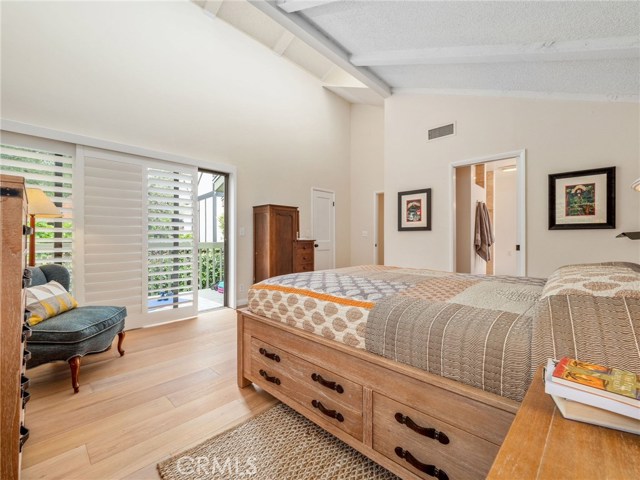 231 Irena Avenue, Redondo Beach, California 90277, 3 Bedrooms Bedrooms, ,1 BathroomBathrooms,Residential,Sold,Irena,SB20087245