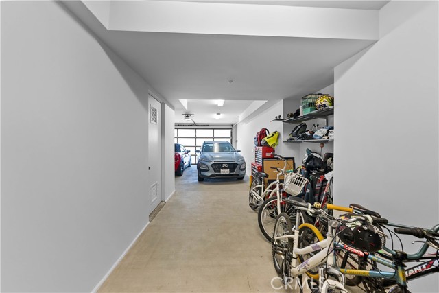 733 12th Street, Manhattan Beach, California 90266, 5 Bedrooms Bedrooms, ,6 BathroomsBathrooms,Residential,Sold,12th,SB21089898