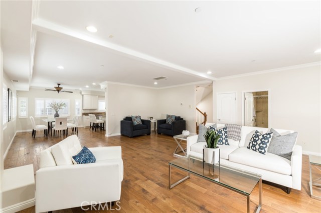 2515 Voorhees Avenue, Redondo Beach, California 90278, 4 Bedrooms Bedrooms, ,4 BathroomsBathrooms,Residential,Sold,Voorhees,SB18062969