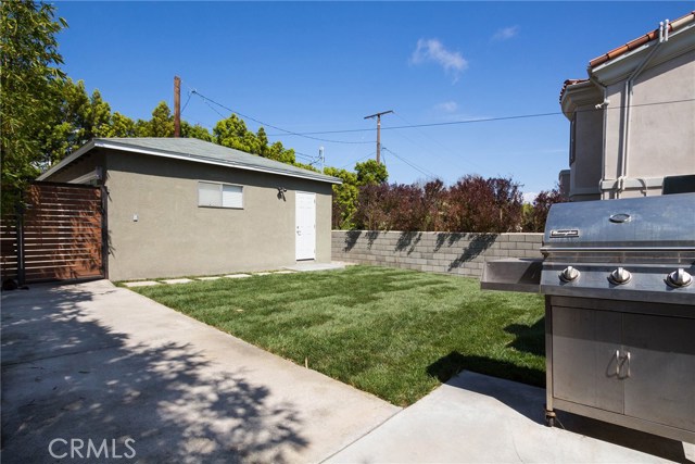 1301 19th Street, Manhattan Beach, California 90266, 3 Bedrooms Bedrooms, ,2 BathroomsBathrooms,Residential,Sold,19th,SB17057029