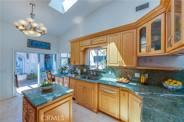 517 Via Del Monte, Palos Verdes Estates, California 90274, 5 Bedrooms Bedrooms, ,4 BathroomsBathrooms,Residential,Sold,Via Del Monte,PV18092935