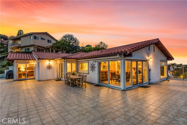 3360 Crownview Drive, Rancho Palos Verdes, California 90275, 3 Bedrooms Bedrooms, ,2 BathroomsBathrooms,Residential,Sold,Crownview,SB19019883