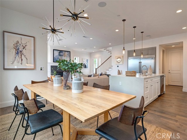 2420 Huntington Lane, Redondo Beach, California 90278, 4 Bedrooms Bedrooms, ,3 BathroomsBathrooms,Residential,Sold,Huntington,PW20101763