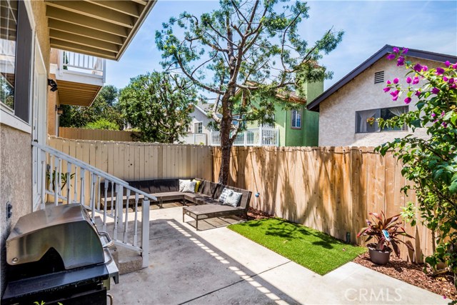 1621 Carlson Lane, Redondo Beach, California 90278, 3 Bedrooms Bedrooms, ,3 BathroomsBathrooms,Residential,Sold,Carlson,SB18172325