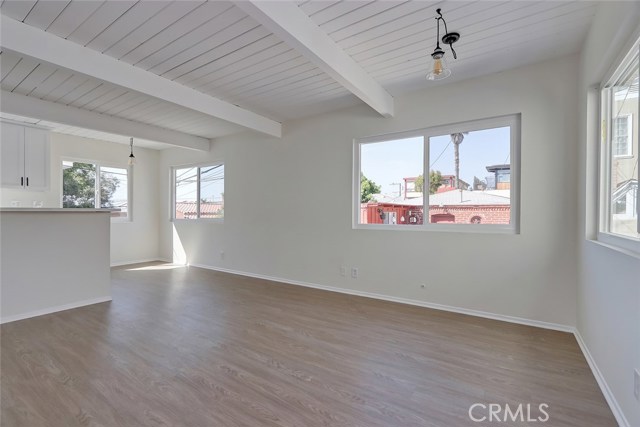 323 29th Street, Manhattan Beach, California 90266, ,Residential Income,Sold,29th,SB19246762