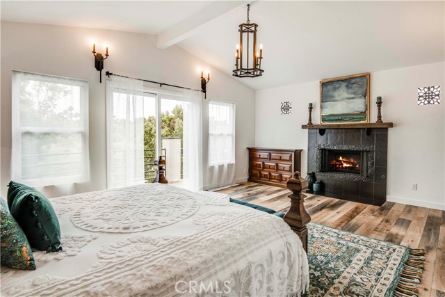 1151 Lynngrove Drive, Manhattan Beach, California 90266, 5 Bedrooms Bedrooms, ,3 BathroomsBathrooms,Residential,Sold,Lynngrove,SB20087988