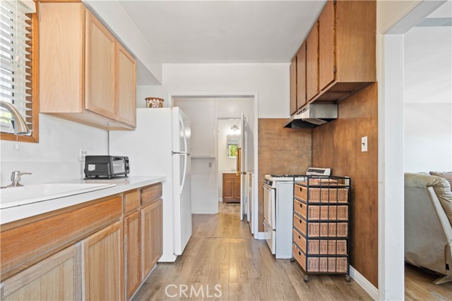 700 Rita Street, Redondo Beach, California 90277, 2 Bedrooms Bedrooms, ,2 BathroomsBathrooms,Residential,Sold,Rita,SB21110960