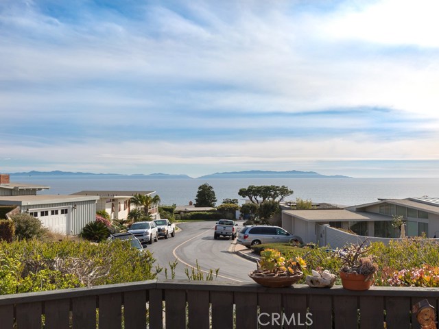 4111 Sea Horse Lane, Rancho Palos Verdes, California 90275, 2 Bedrooms Bedrooms, ,1 BathroomBathrooms,Residential,Sold,Sea Horse,PV18037874