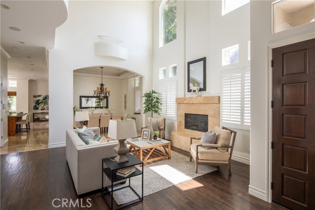 931 17th Street, Manhattan Beach, California 90266, 6 Bedrooms Bedrooms, ,4 BathroomsBathrooms,Residential,Sold,17th,SB19069902