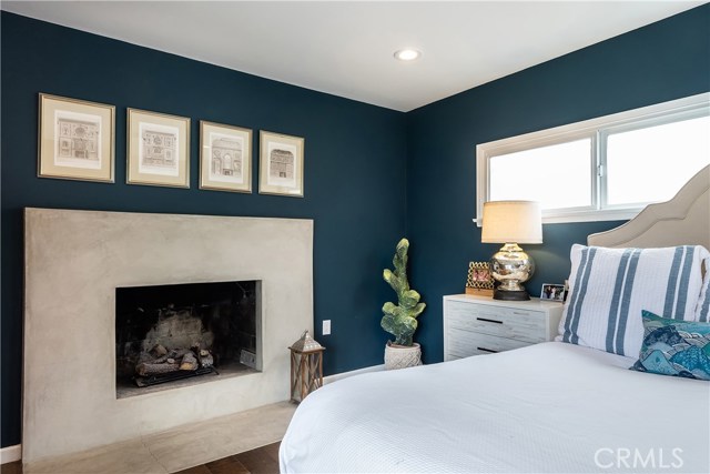 2200 Wendy Way, Manhattan Beach, California 90266, 4 Bedrooms Bedrooms, ,2 BathroomsBathrooms,Residential,Sold,Wendy,SB19107954