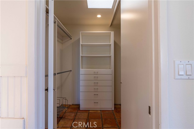 113 30th Place, Manhattan Beach, California 90266, 2 Bedrooms Bedrooms, ,2 BathroomsBathrooms,Residential,Sold,30th,SB21040269