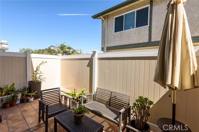 1911 Mathews Avenue, Redondo Beach, California 90278, 2 Bedrooms Bedrooms, ,2 BathroomsBathrooms,Residential,Sold,Mathews,PV18226538