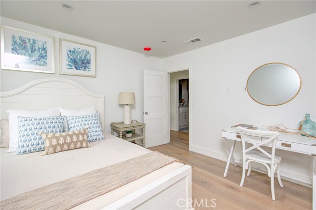 520 Maria Avenue, Redondo Beach, California 90277, 3 Bedrooms Bedrooms, ,2 BathroomsBathrooms,Residential,Sold,Maria,SB19272797