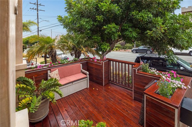 616 Garnet Street, Redondo Beach, California 90277, 4 Bedrooms Bedrooms, ,2 BathroomsBathrooms,Residential,Sold,Garnet,SB20102814