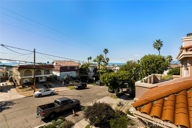 620 Juanita Avenue, Redondo Beach, California 90277, 3 Bedrooms Bedrooms, ,2 BathroomsBathrooms,Residential,Sold,Juanita,SB19033895