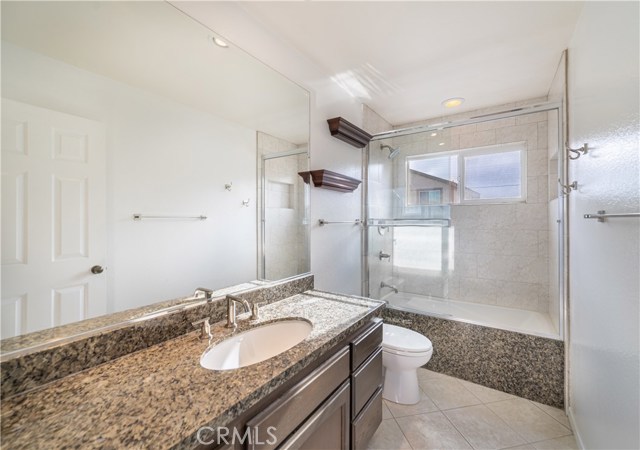 2517 Gates Avenue, Redondo Beach, California 90278, 3 Bedrooms Bedrooms, ,2 BathroomsBathrooms,Residential,Sold,Gates,SB20139579