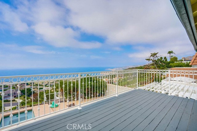 3726 Coolheights Drive, Rancho Palos Verdes, California 90275, 5 Bedrooms Bedrooms, ,3 BathroomsBathrooms,Residential,Sold,Coolheights,TR20221667