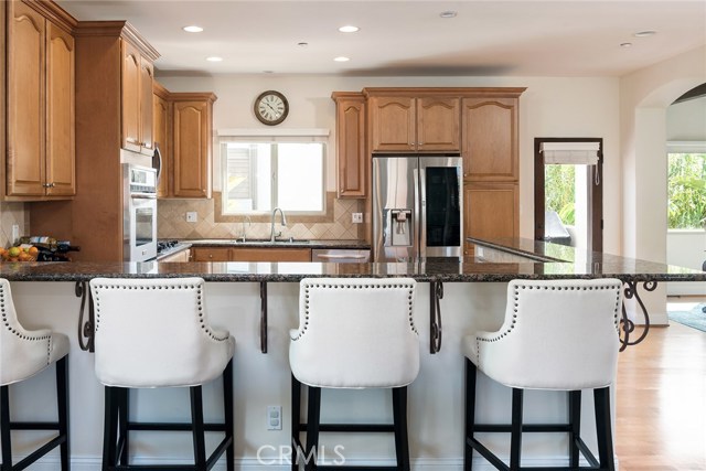 204 Irena Avenue, Redondo Beach, California 90277, 3 Bedrooms Bedrooms, ,2 BathroomsBathrooms,Residential,Sold,Irena,SB19198333