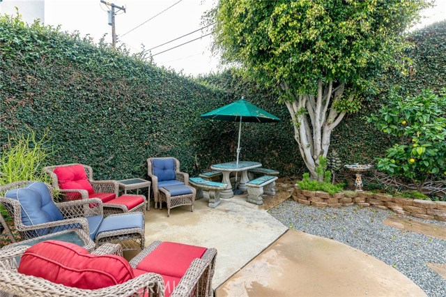 25254 Denny Road, Torrance, California 90505, 4 Bedrooms Bedrooms, ,2 BathroomsBathrooms,Residential,Sold,Denny,SB19274658