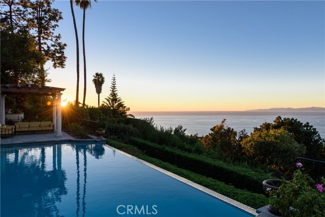 856 Rincon Lane, Palos Verdes Estates, California 90274, 5 Bedrooms Bedrooms, ,3 BathroomsBathrooms,Residential,Sold,Rincon,SB19048126